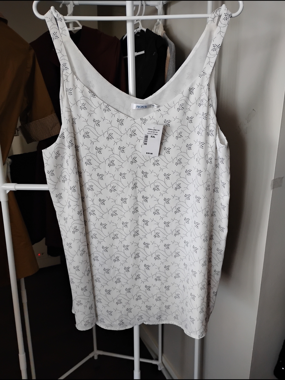 Rickis Women's Spaghetti Strappy Sleeveless White Floral Scoop Neck Tank Top